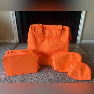 BÉIS Mini Weekender, Cosmetic Case, and Cosmetic Pouch Set in Creamsicle